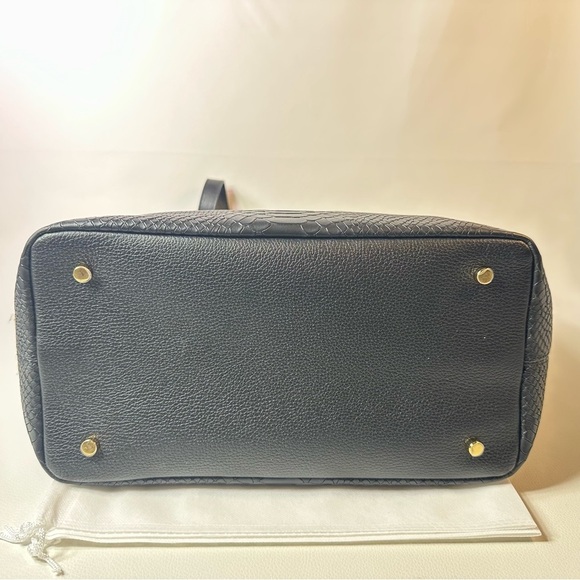 NEW GIGI NEW YORK TEDDIE LEATHER PYTHON EMBOSSED BLACK TOTE - Picture 10 of 12